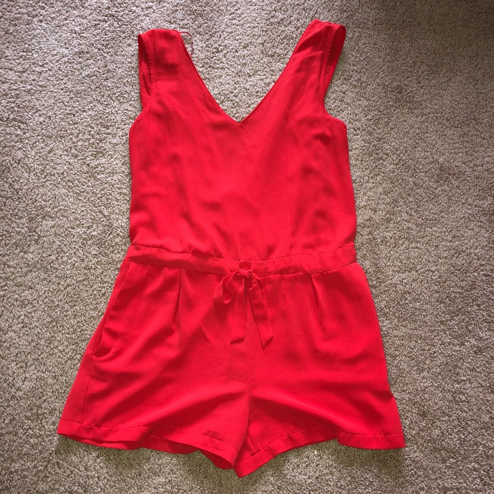 ZARA Tie Waist Romper size Small